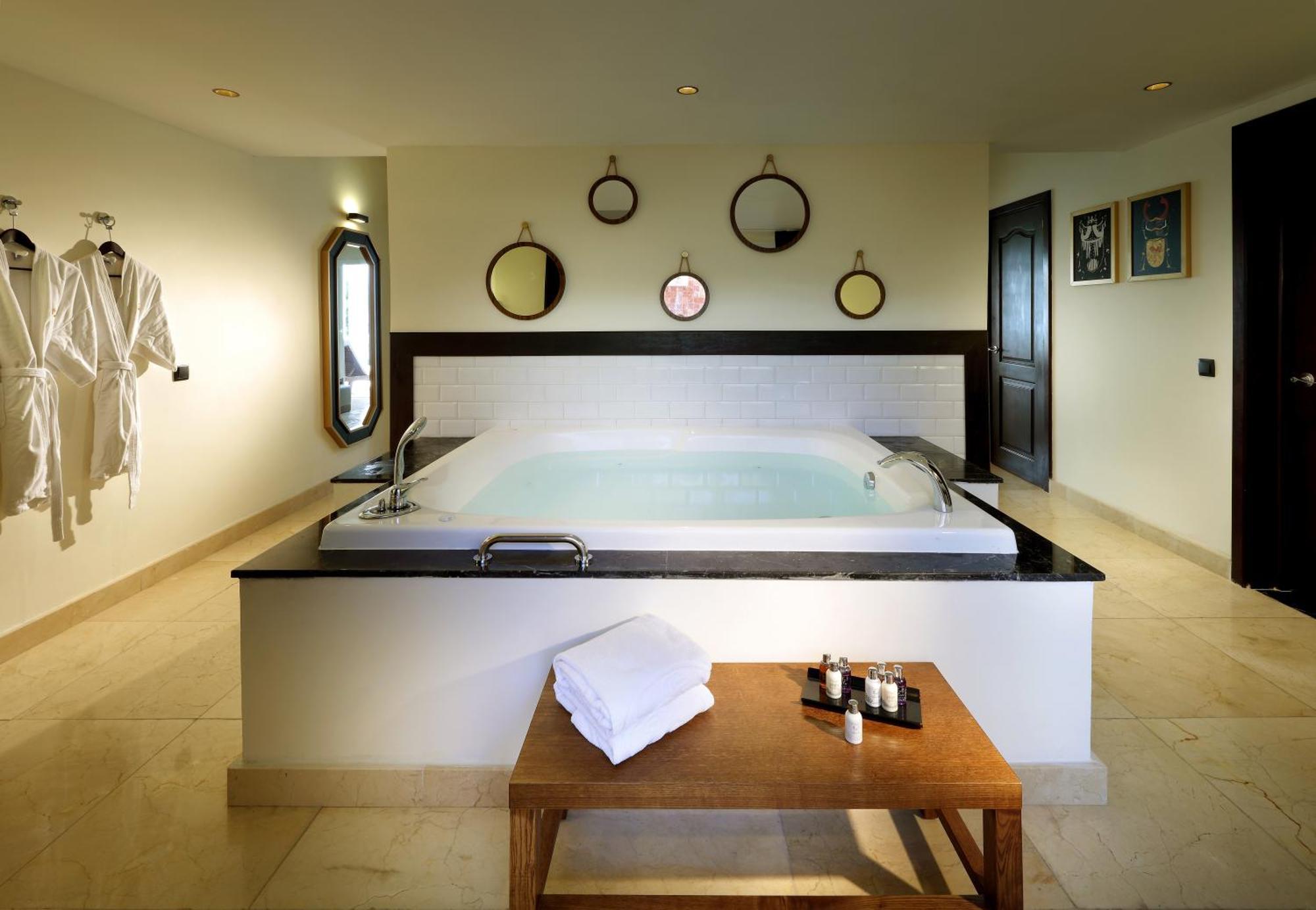 The Signature Level At Grand Palladium Lady Hamilton Resort & Spa ลูเซีย ภายนอก รูปภาพ